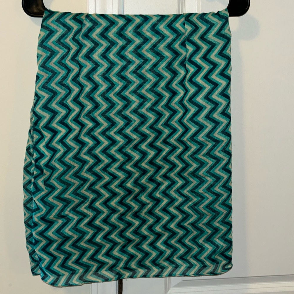 Infinity scarf